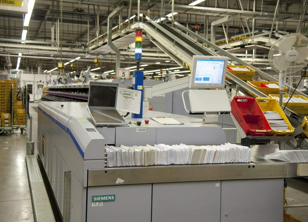 Is Accurate Mailing Service A Postcard Printer? AccurateAZ